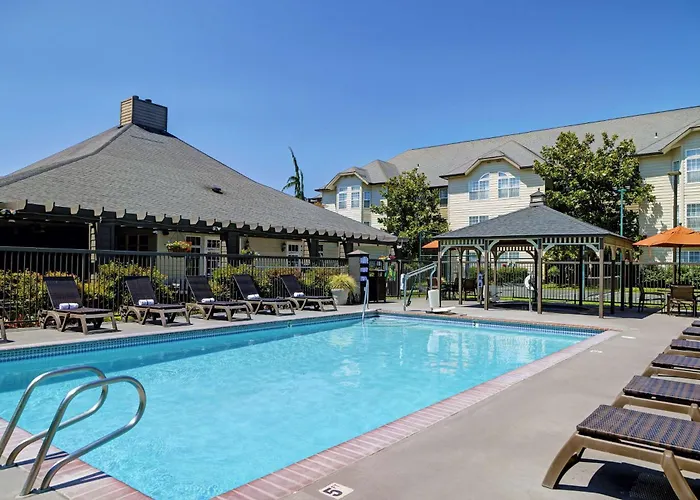Homewood Suites By Hilton Vancouver / Portland