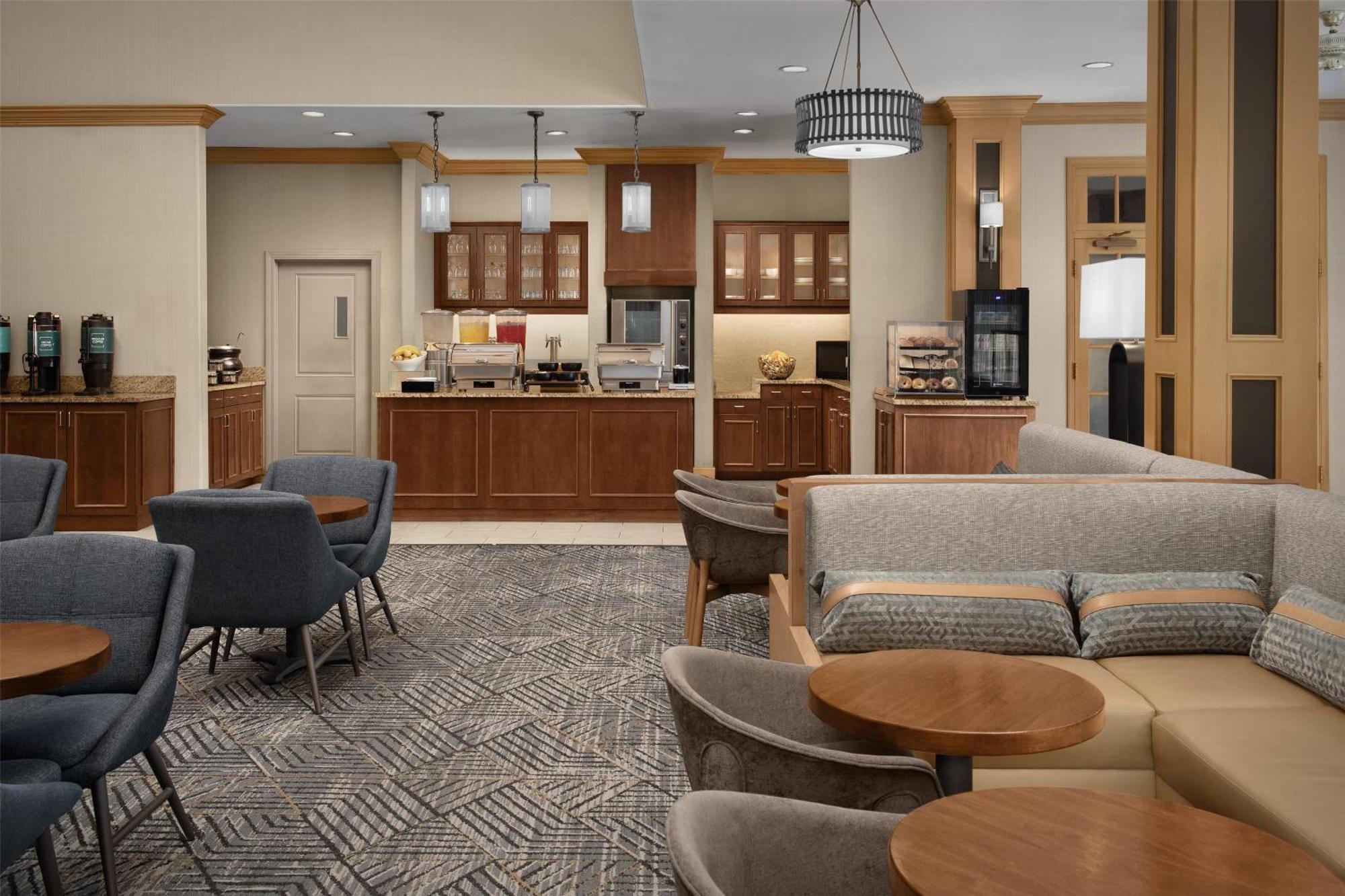 Homewood By Hilton / Portland Hotel Vancouver