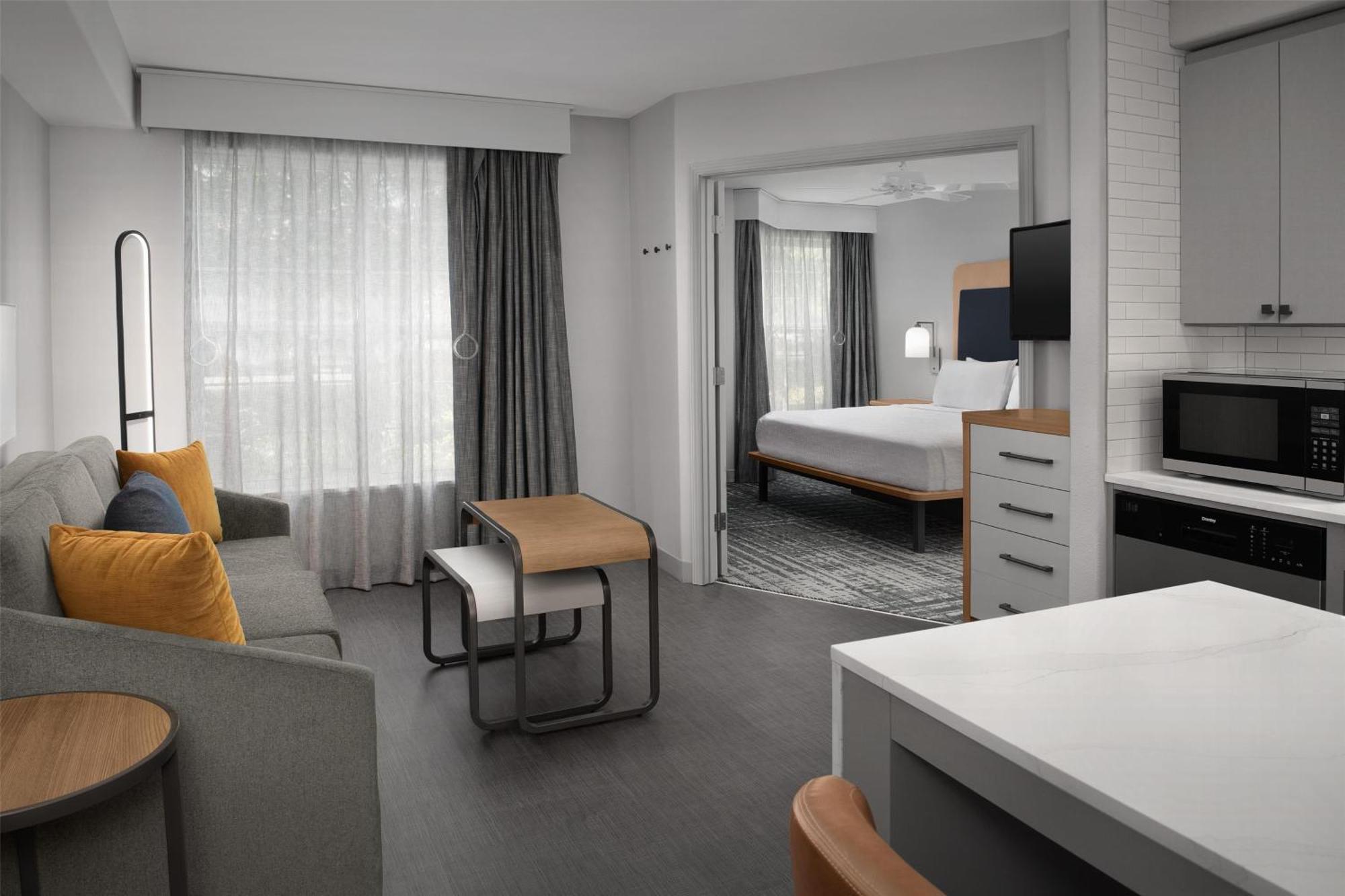 Homewood By Hilton / Portland Hotel 3*