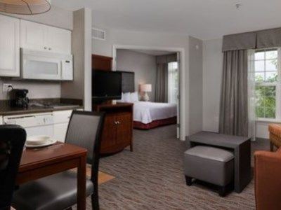 Hotel Homewood By Hilton / Portland